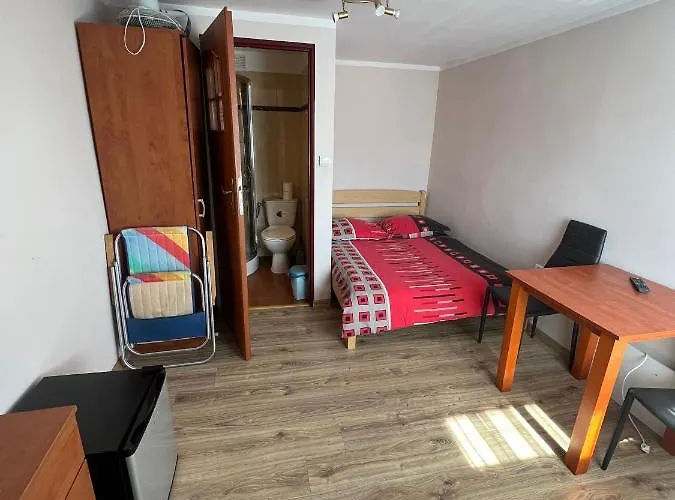 Max 50m From The ダルウォボ